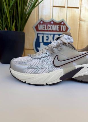 Nike v2k orewood brown light bone 2