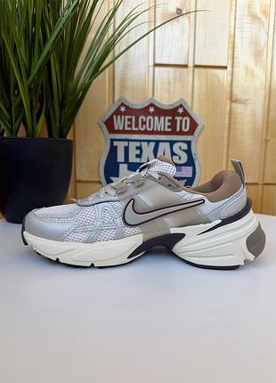 Nike v2k orewood brown light bone 5