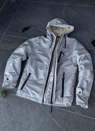 Осенняя куртка columbia m 6
