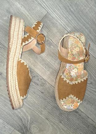 Босоніжки замша 35,5 ( 22,5)