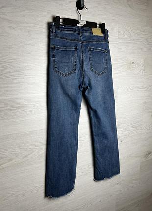 Джинси stradivarius cropped flare 6