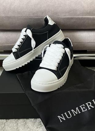 Кросівки numeris 39p