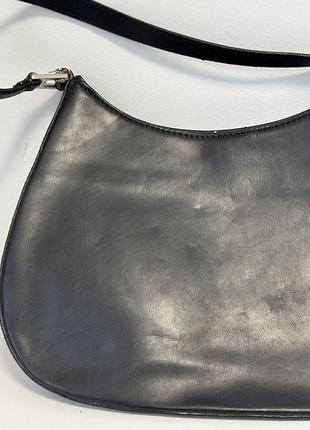 Prada жіноча сумка у чорному кольорі 7