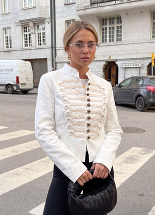 Джинсова куртка гусарський жакет zara