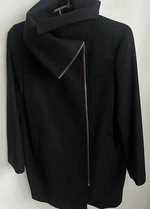 Пальто шерстяне h&m (розмір s / eur 36) з об'ємним коміром, чорне