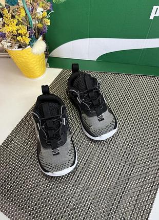 Оригінальні кросівки nike 3