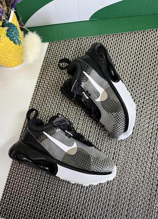 Оригинальные кроссовки nike