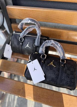 Сумка air jordan monogram сумка через плече джордан 23