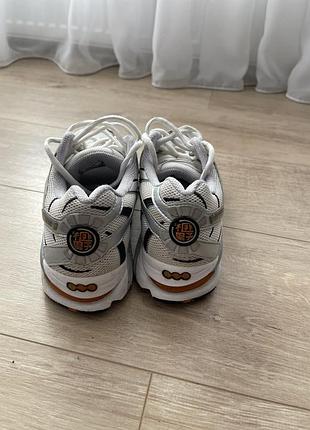 Кросівки asics 4
