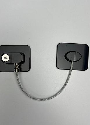 Блокиратор дверей и окон от детей one size