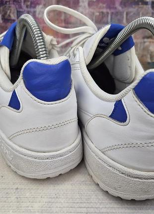 Кроссовки adidas 6