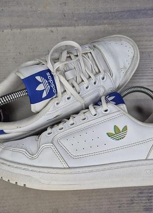 Кроссовки adidas