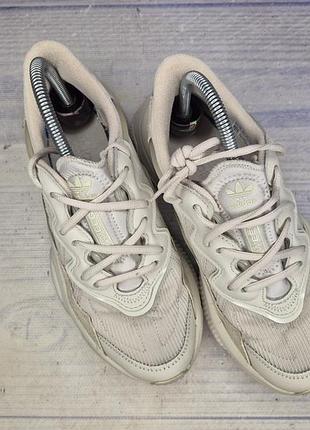 Кроссовки adidas ozweego 3