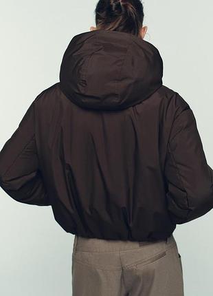 Теплая дутая куртка zara / шоколадная 4