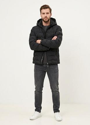 Чоловіча зручна всесезонна куртка zero frozen zf50642 з капюшоном