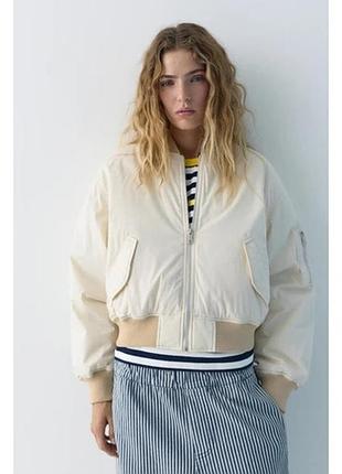 Куртка-бомбер pull&bear