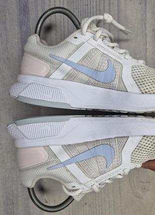 Кроссовки nike 4