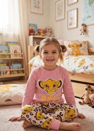 Велюровый комплект (пижама) 6-7р