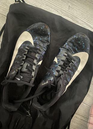 Шиповки бігові nike