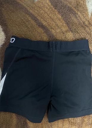 Спортивні шорти nike pro 2
