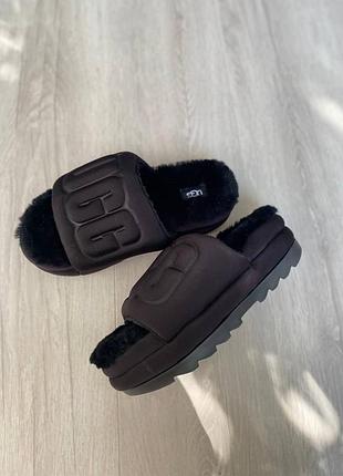 Шльопанці оригінал ugg рр.38 5