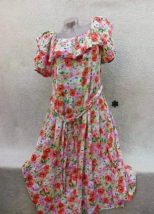 Платье с пояском,р52-54💐💐💐