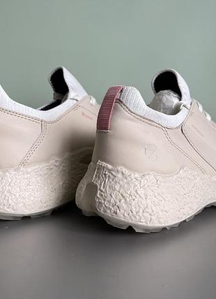 Кросівки ecco biom h5 waterproof 37 р 4