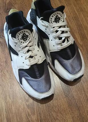 Продам чоловічі кросівки  бренду nike