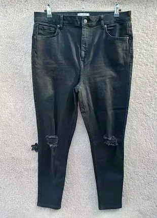 Джинсі рванки,р50-52🖤🖤🖤