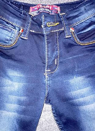 Tommy hilfiger. джинсы детские 2
