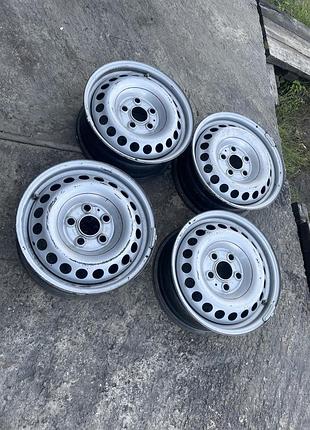 Volkswagen t5 диски/штампи комплект r16 et52 5x120 ( 7h8601027d )