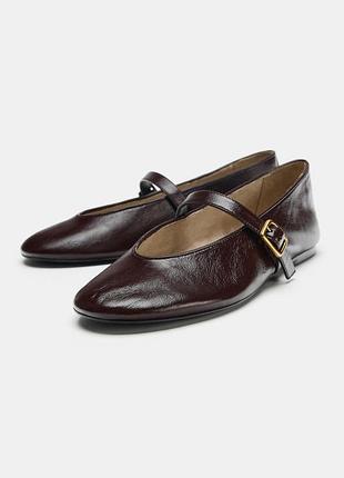 Жіночі шкіряні балетки zara