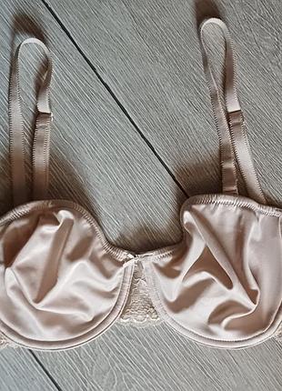 Бюстгалтер 75с, m&s, бежевий, новий без етикетки.