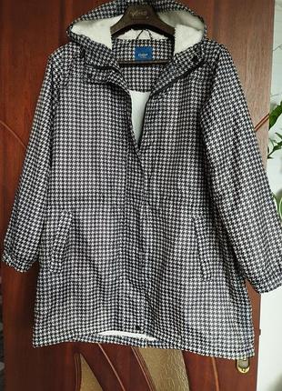 Удлиненная куртка-дождевик cotton traders на флисе, размер 16 (xl), принтованая «гусиная лапка»