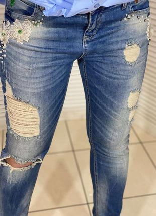 Нарядные рваные джинсы италия люкс качество
