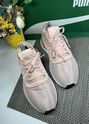 Оригинальные кроссовки adidas 2
