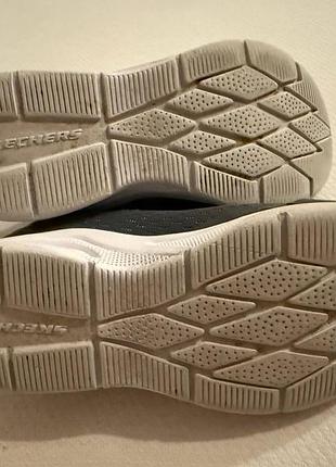Кроссовки skechers размер 34 5