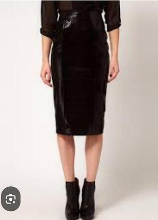 Новая кожаная юбка натуральная 100% кожа чёрная с разрезом  змеиный принт  asos premium