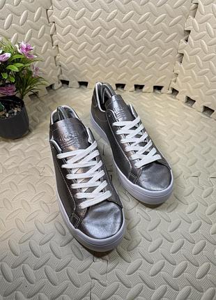 Оригинальные кроссовки adidas кожаные 2