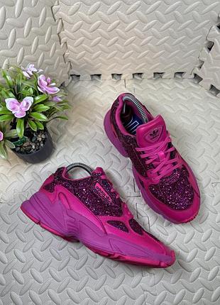 Оригинальные кроссовки adidas кожаные