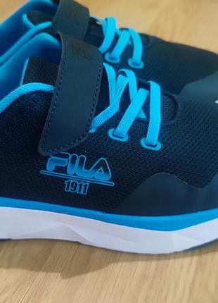 Кроссовки на мальчика fila 36p.