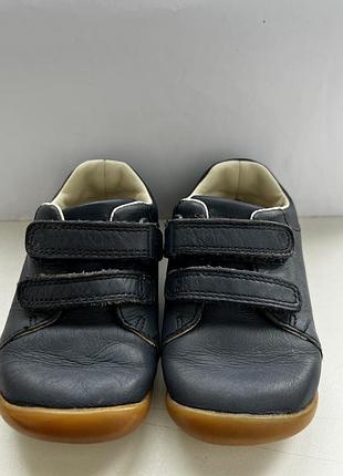 Дитячі шкіряні кросівки clarks