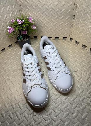 Оригинальные кроссовки adidas 2