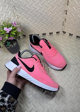 Оригинальные кроссовки nike