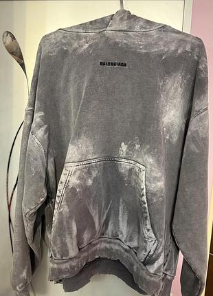 Худи balenciaga 3