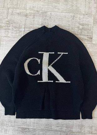 Светр calvin klein  з великим логотипом