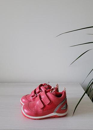 Ботинки кожаные оригинал ecco biom mini гг.20 4