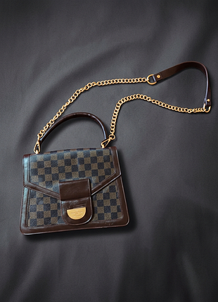 Сумка через плечо в стиле louis vuitton / клетчатая сумка с цепочкой