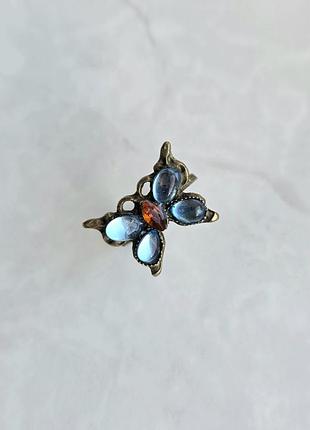 Каблучка lat morpho