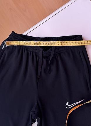 Спортивний костюм 3